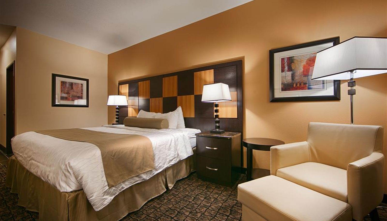 Room - Best Western Plus Wendover Inn