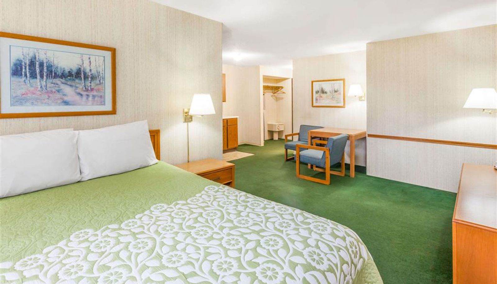 Room - Days Inn by Wyndham Alpena