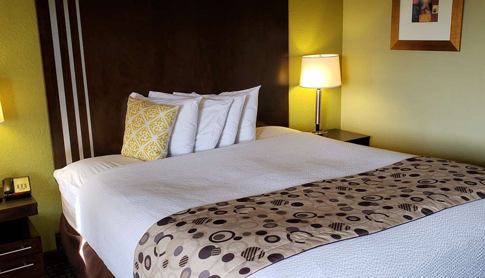 Habitación - SureStay by Best Western Vallejo Napa Valley