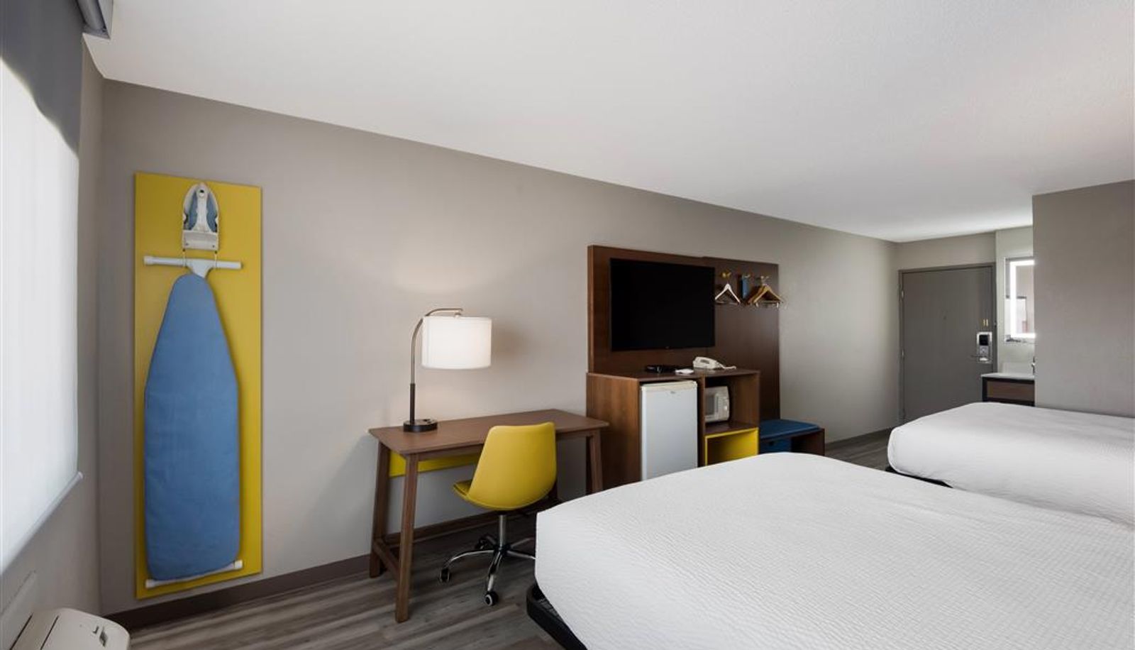 Zimmer - Days Inn by Wyndham Ankeny - Des Moines