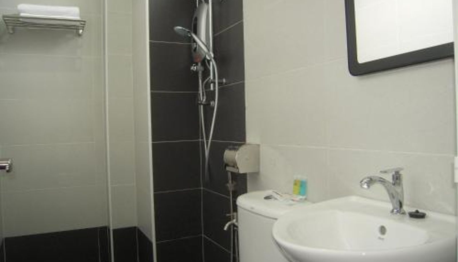 Standardzimmer - L Hotel