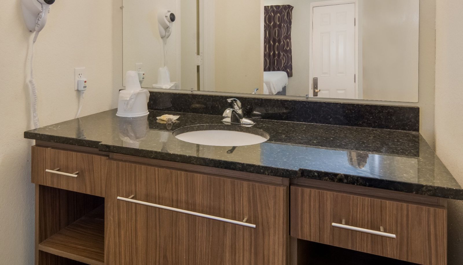 Room - Scottish Inns Weatherford TX