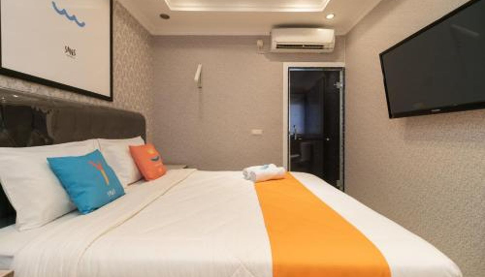 Room - Sans Hotel Beauty Palembang
