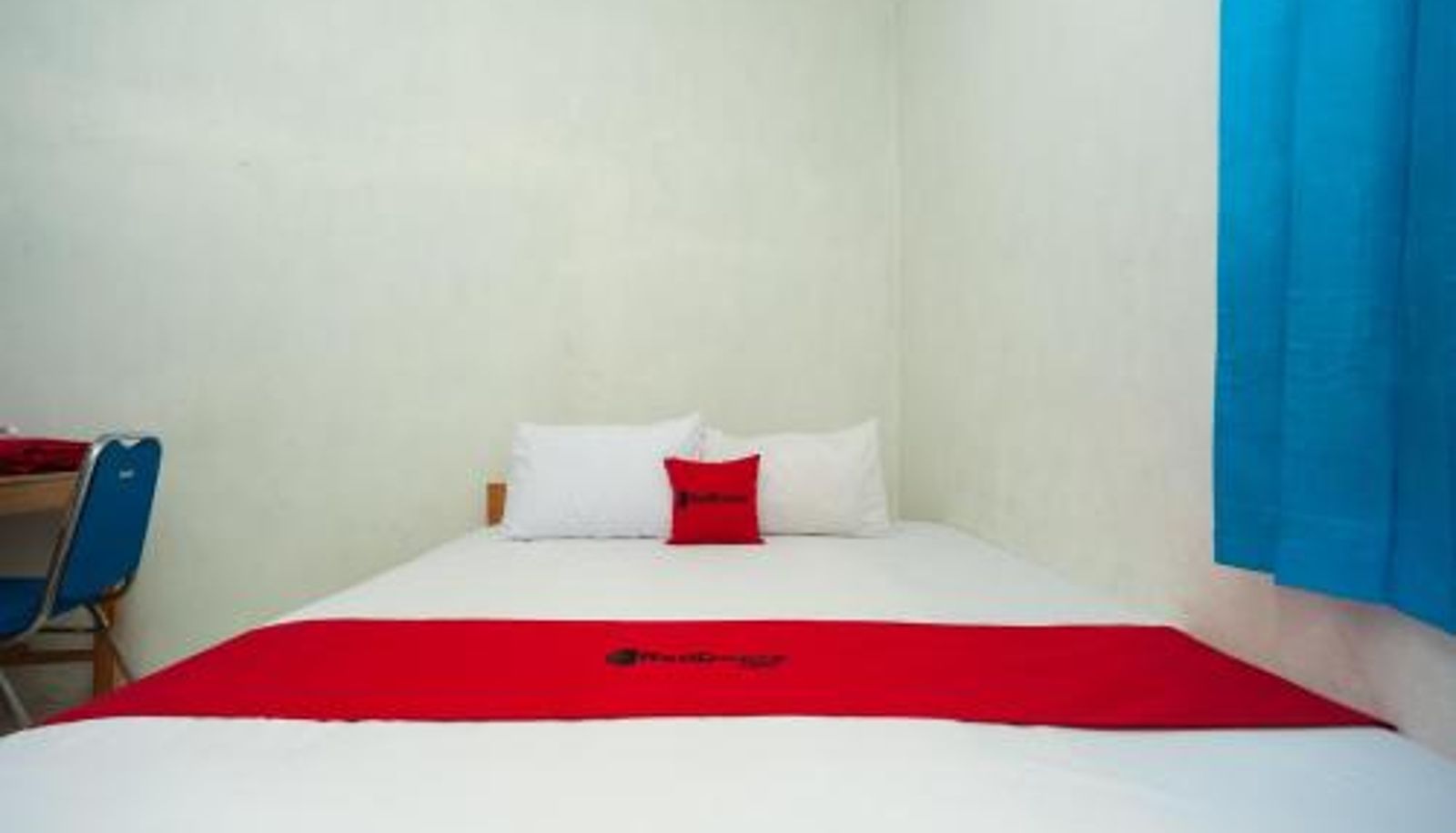 Zimmer - RedDoorz Syariah @ Jalan KH. Mas Mansur Lampung