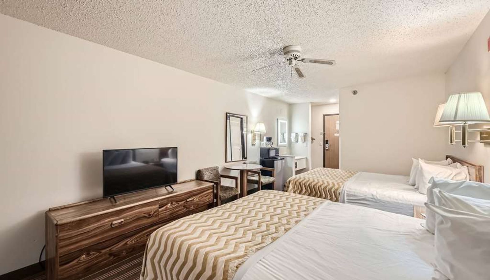 Zimmer - Travelodge by Wyndham Longmont