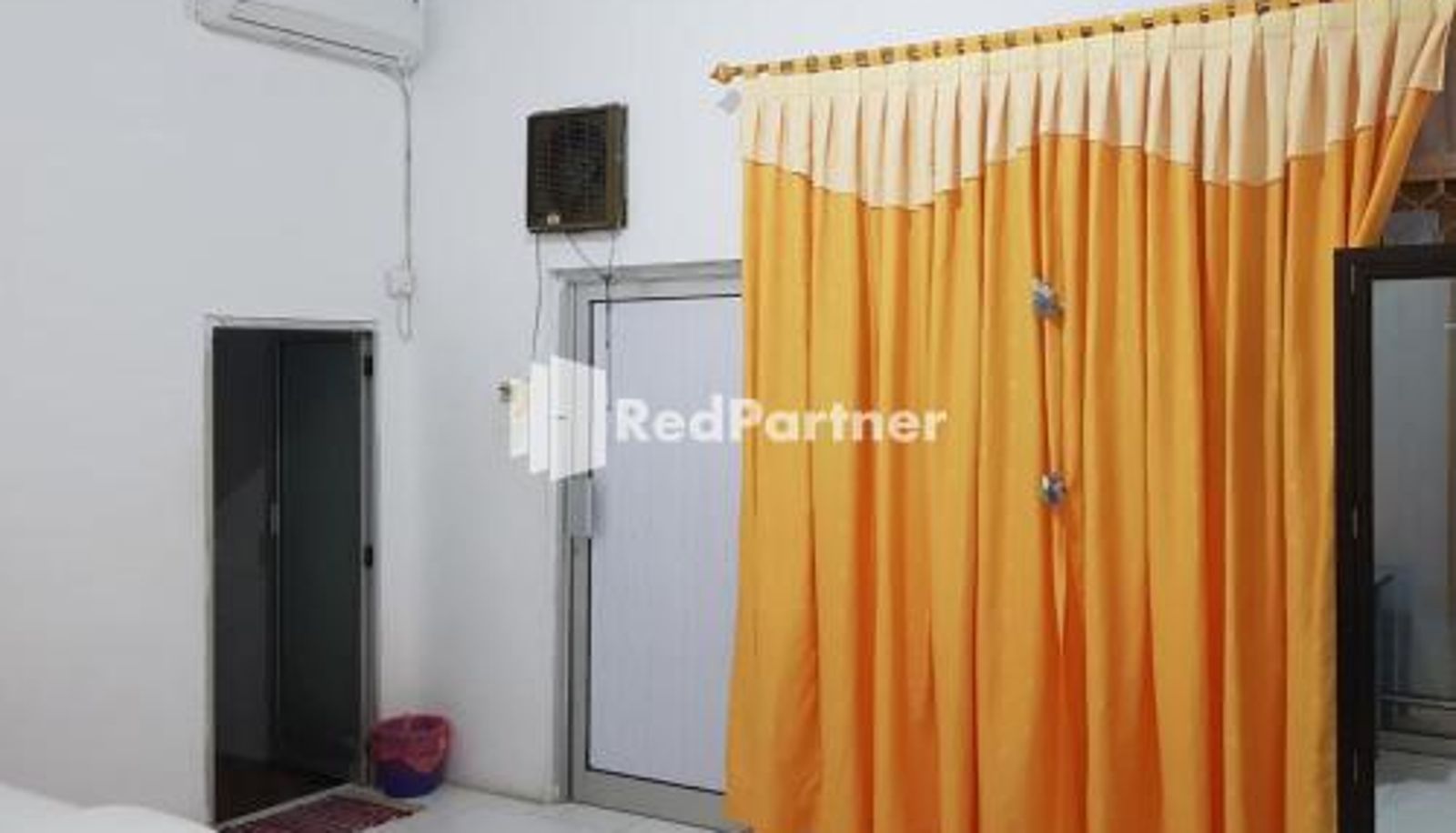 Room - Homestay Lotus Bangka Pangkal Pinang RedPartner