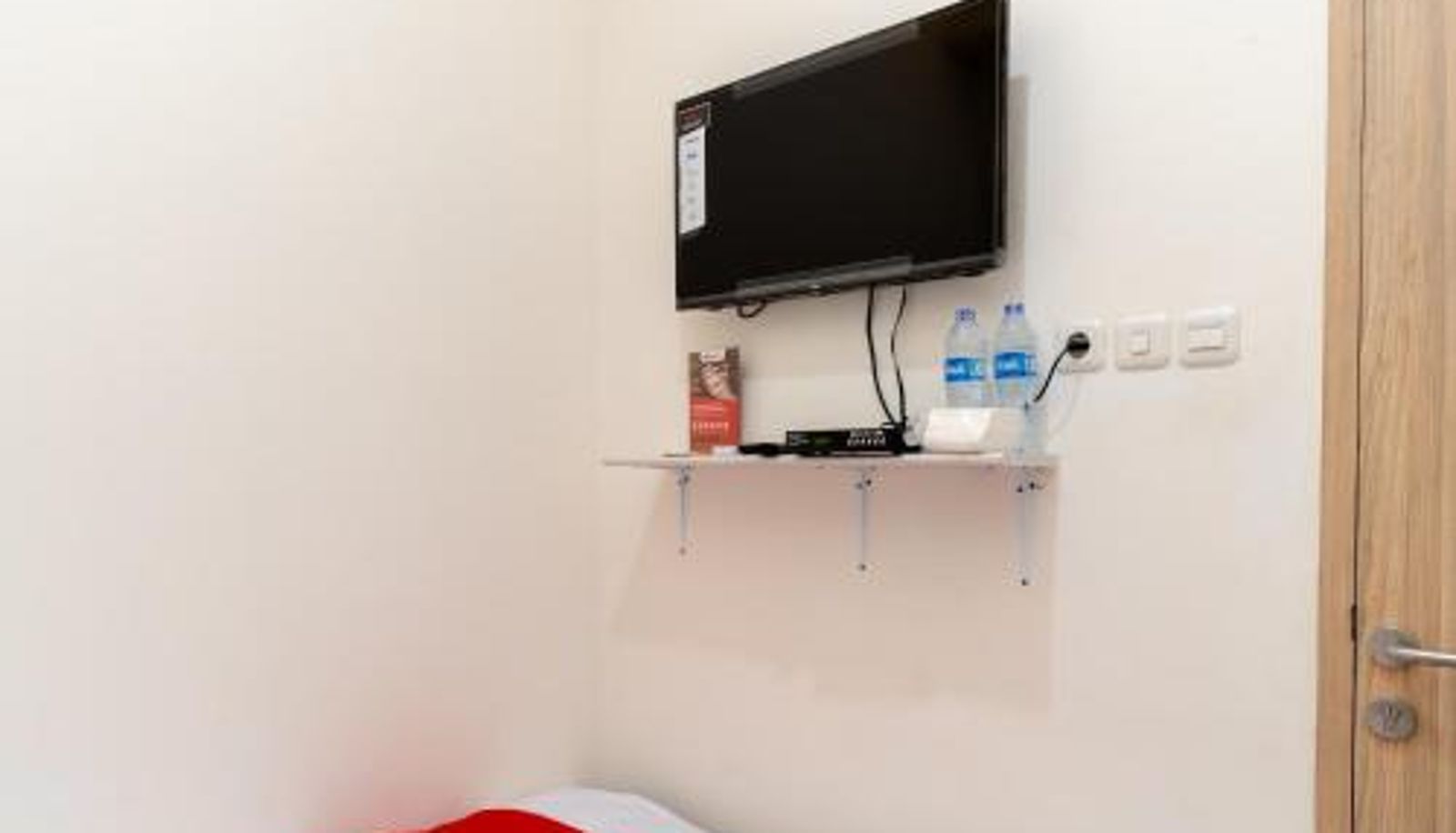 Información - RedDoorz Plus Near RS Royal Taruma Grogol