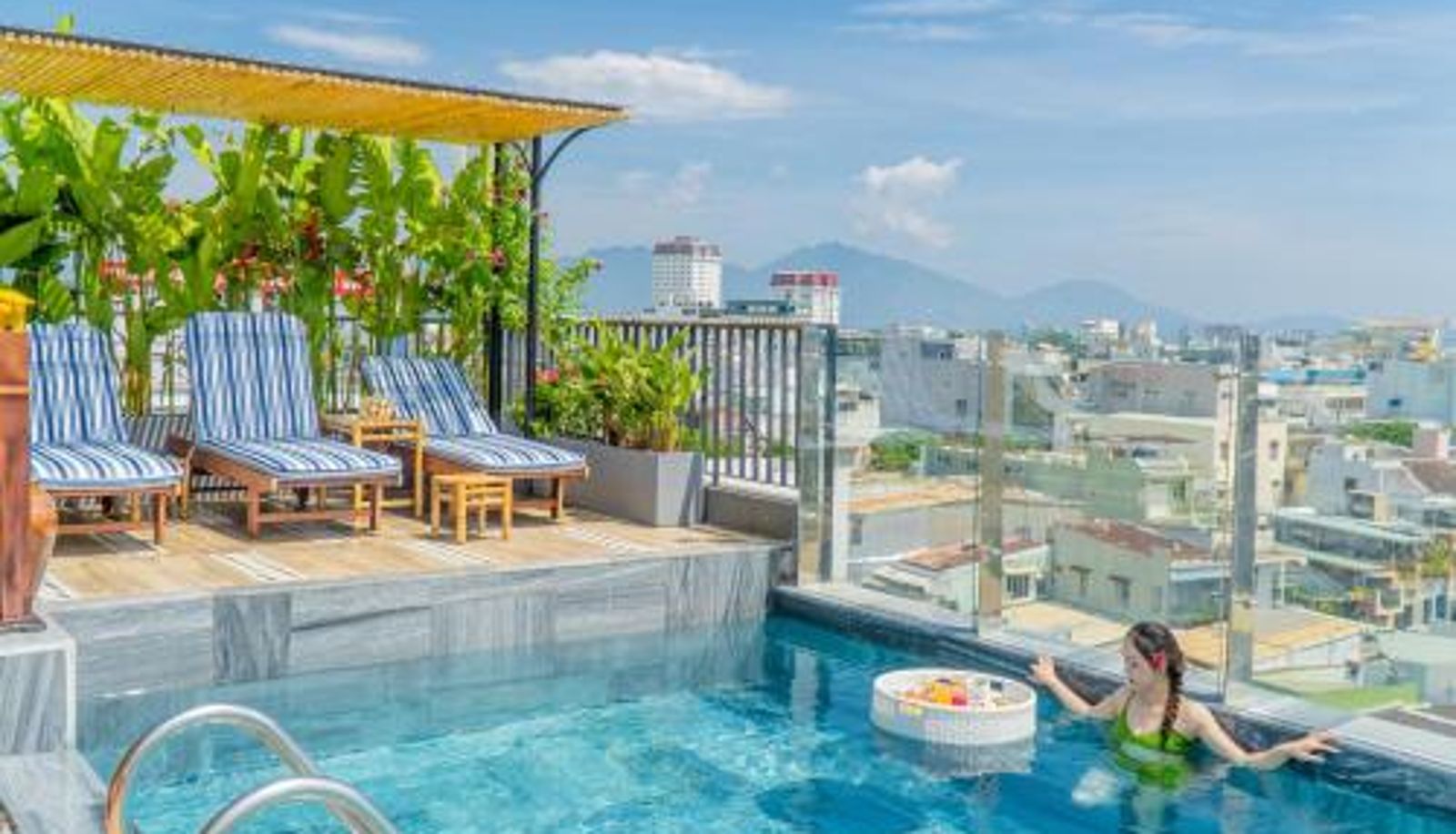 Basen - Seahorse Signature Danang Hotel by Haviland