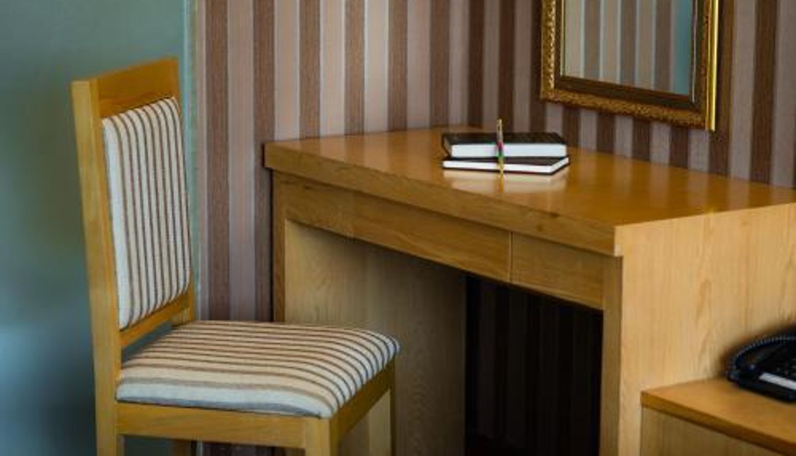 Suite - Riverside Hanoi Hotel