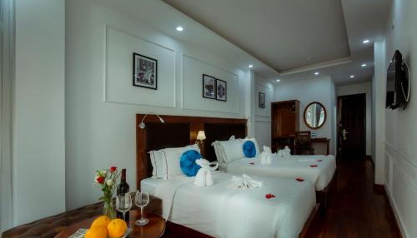 Familienzimmer - Antique Angel Hotel