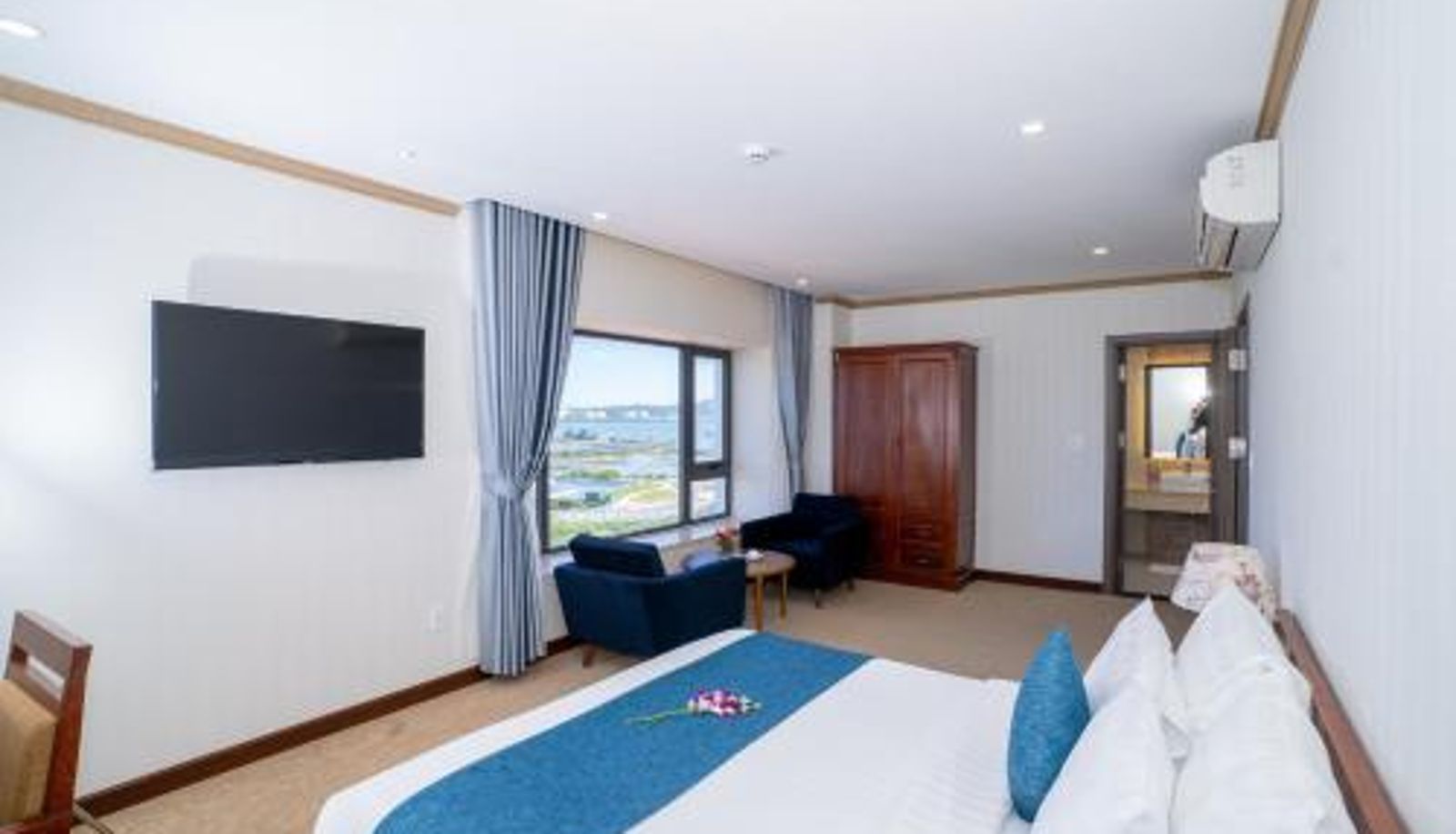 Family room - Navy Hotel Cam Ranh