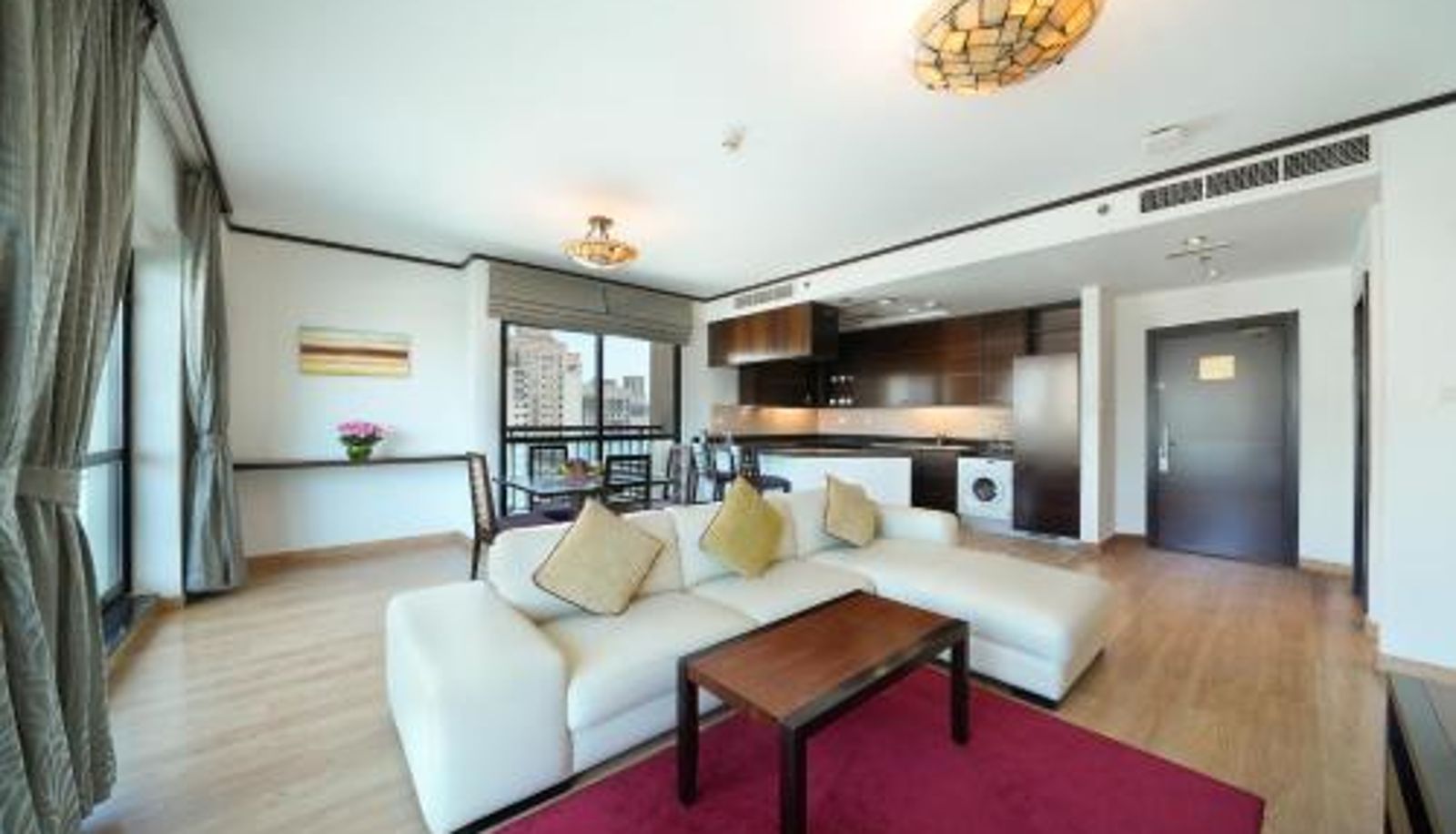 Informacje - an Edge By Rotana Hotel Park Apartments Dubai