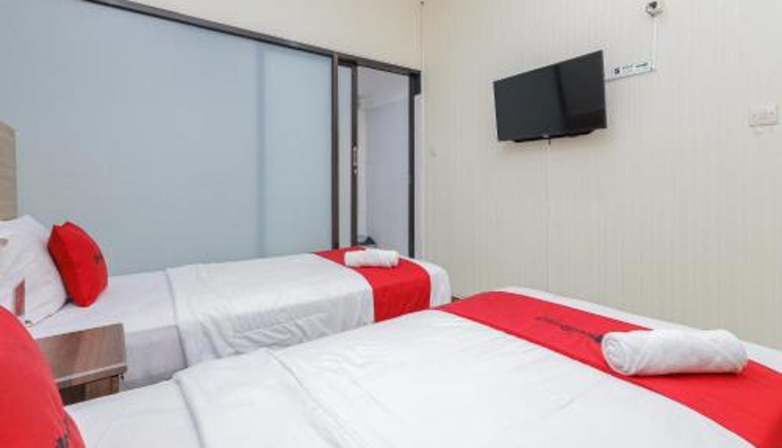 Room - RedDoorz Syariah @ Klojen Malang