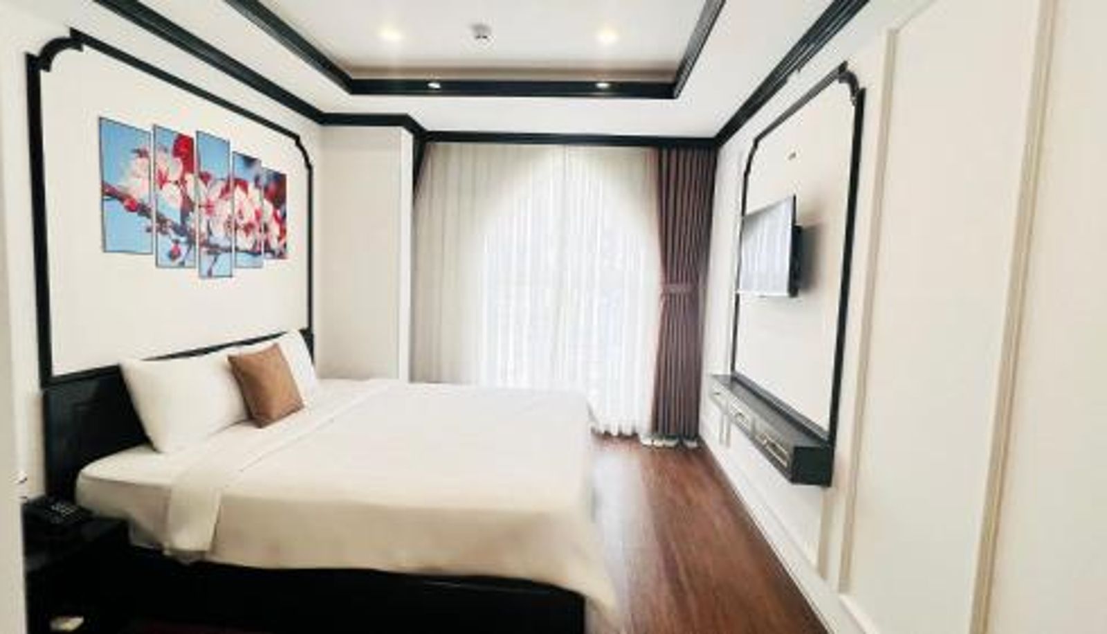 Room - Phuong Dong Hotel and Apartment