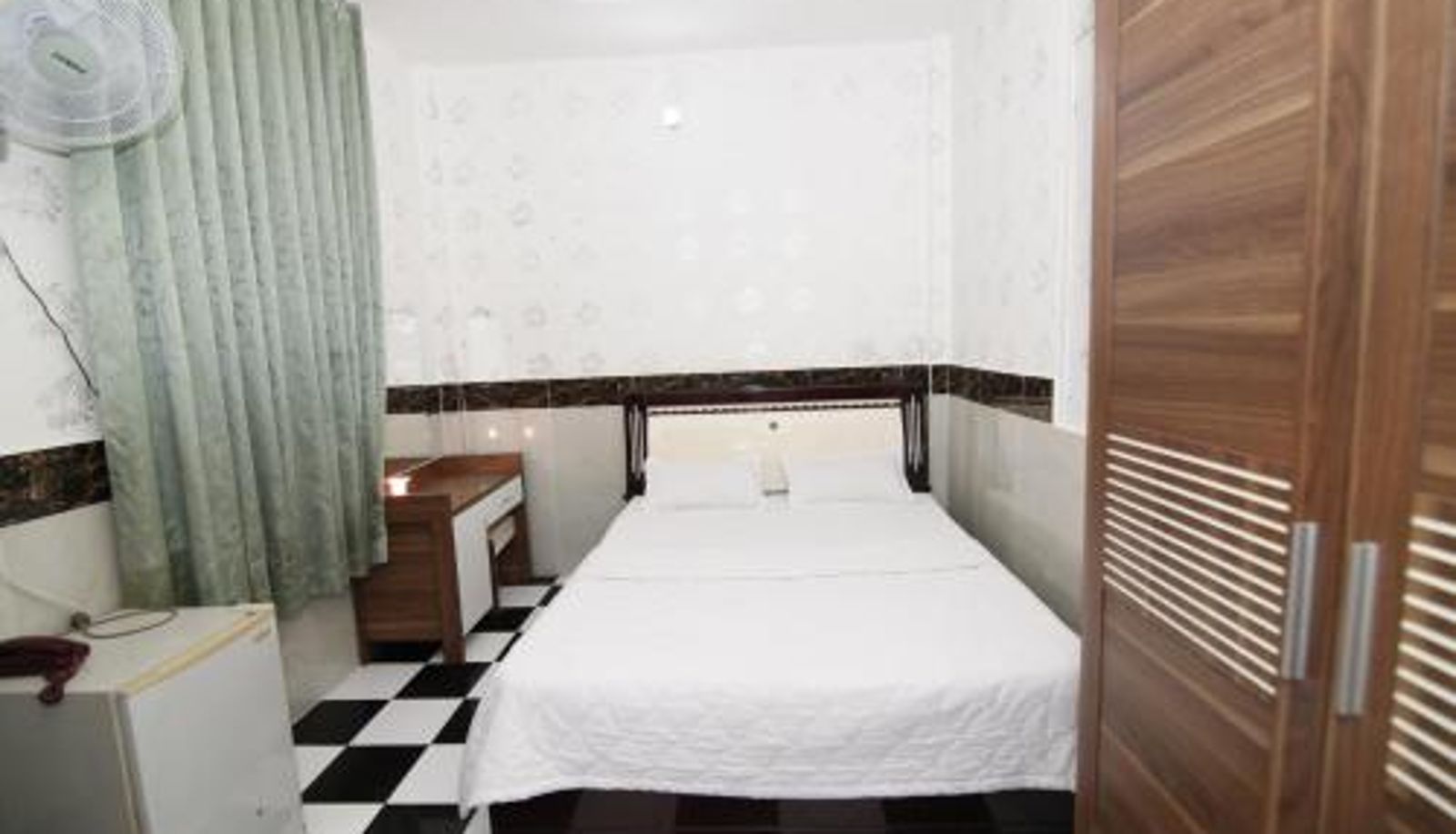 Zimmer - KHÁCH SẠN SAO MAI