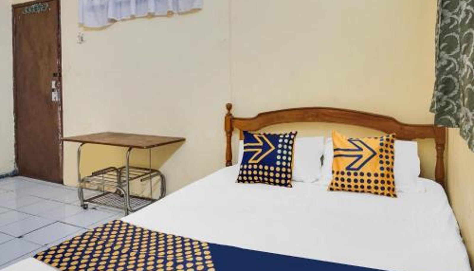 Zimmer - OYO Life 92087 Griya Nurainy