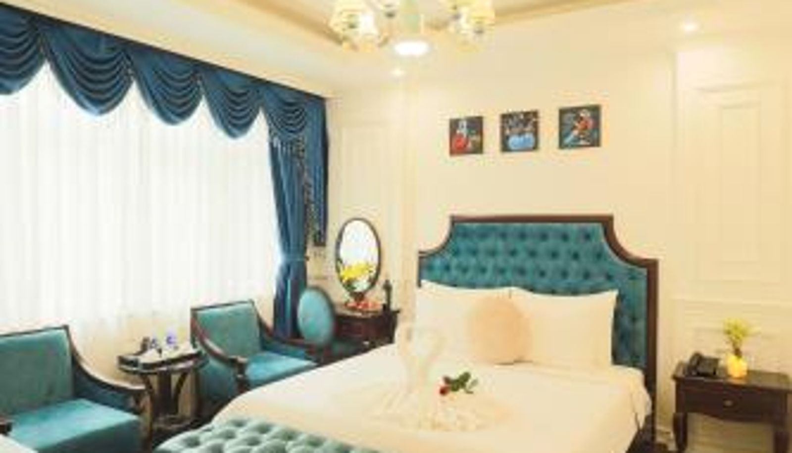 Zimmer - Hoàng Gia Xa La Boutique Hotel