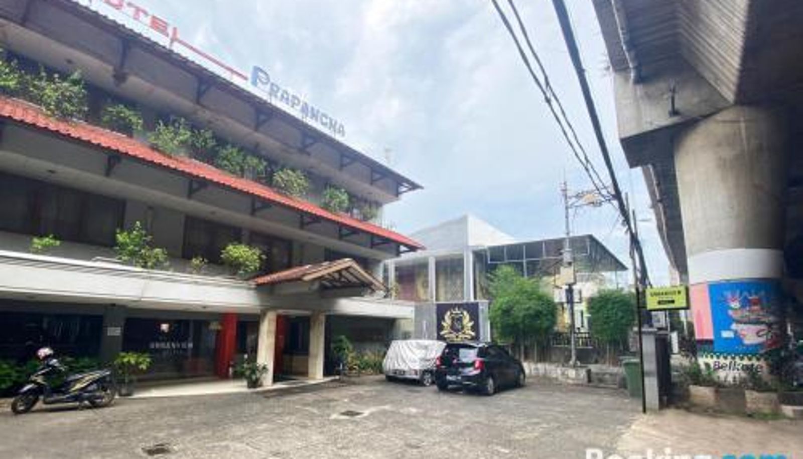 Zimmer - Urbanview Mroom PH Kemang