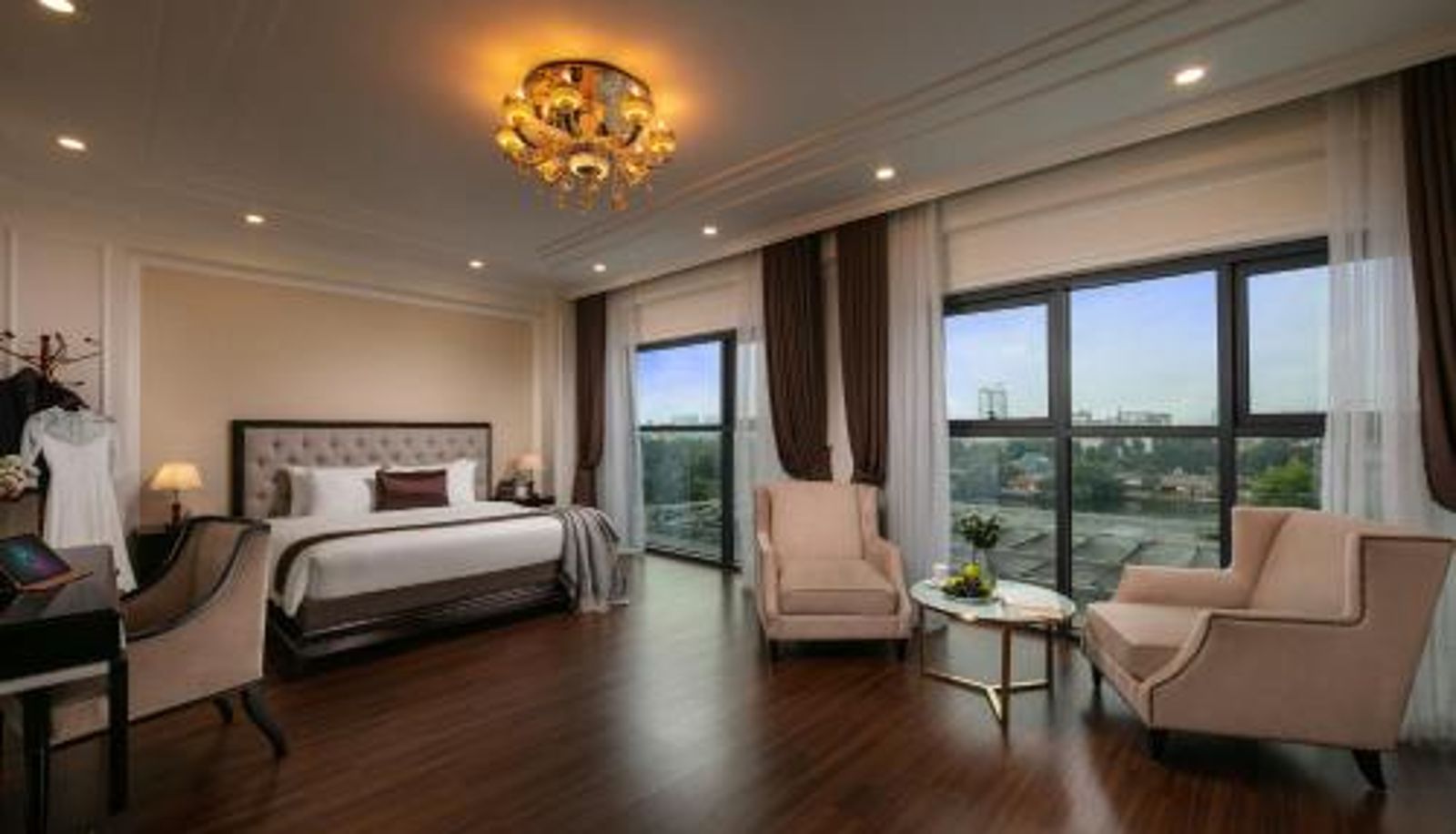 Info - Adonis Hotel