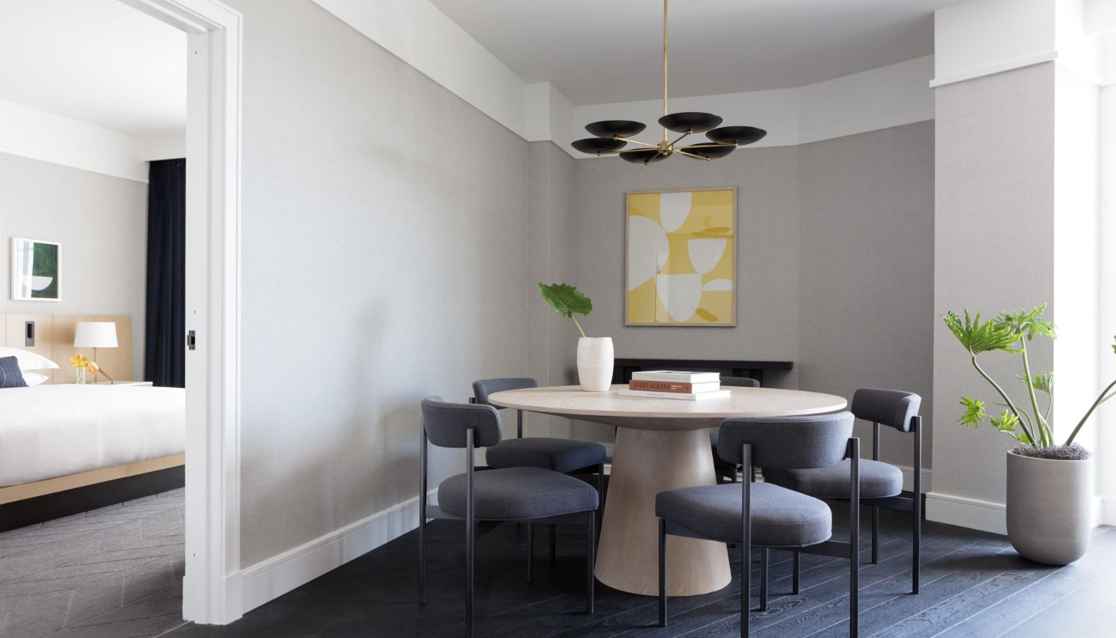 Zimmer - Kimpton THE FORUM HOTEL by IHG
