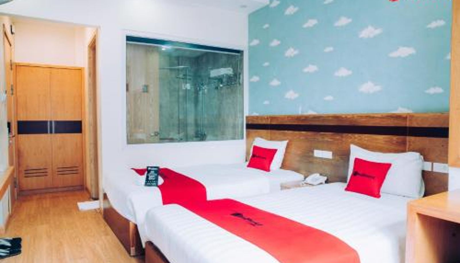Info - Home Hotel Truong Cong Giai