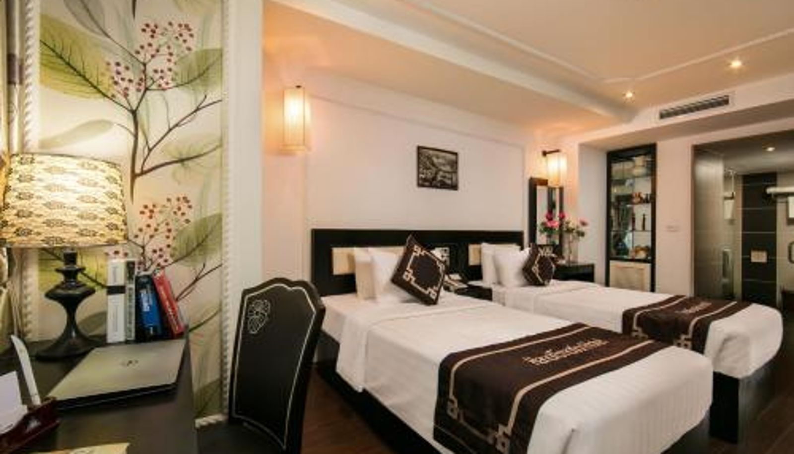 Apartment - Hanoi Emotion Hotel