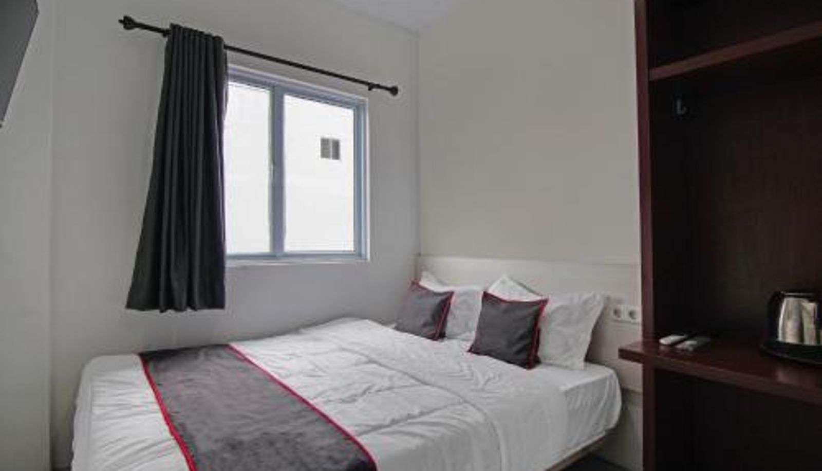 Room - Hotel O Koala House