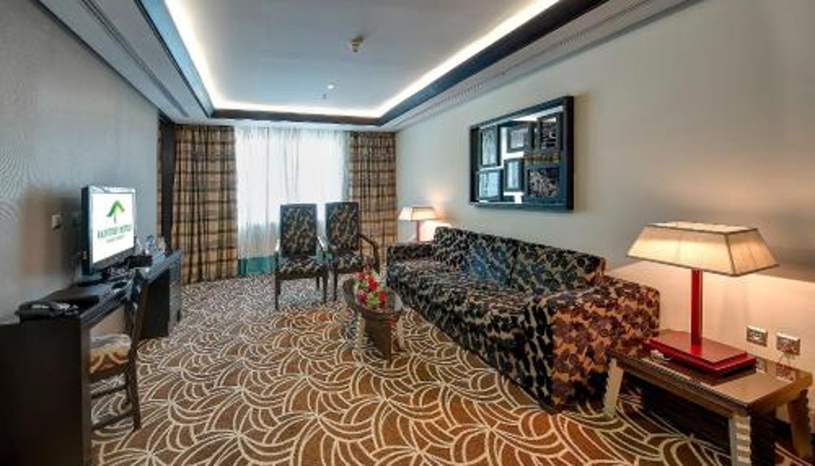 Zimmer - Raintree Rolla Hotel