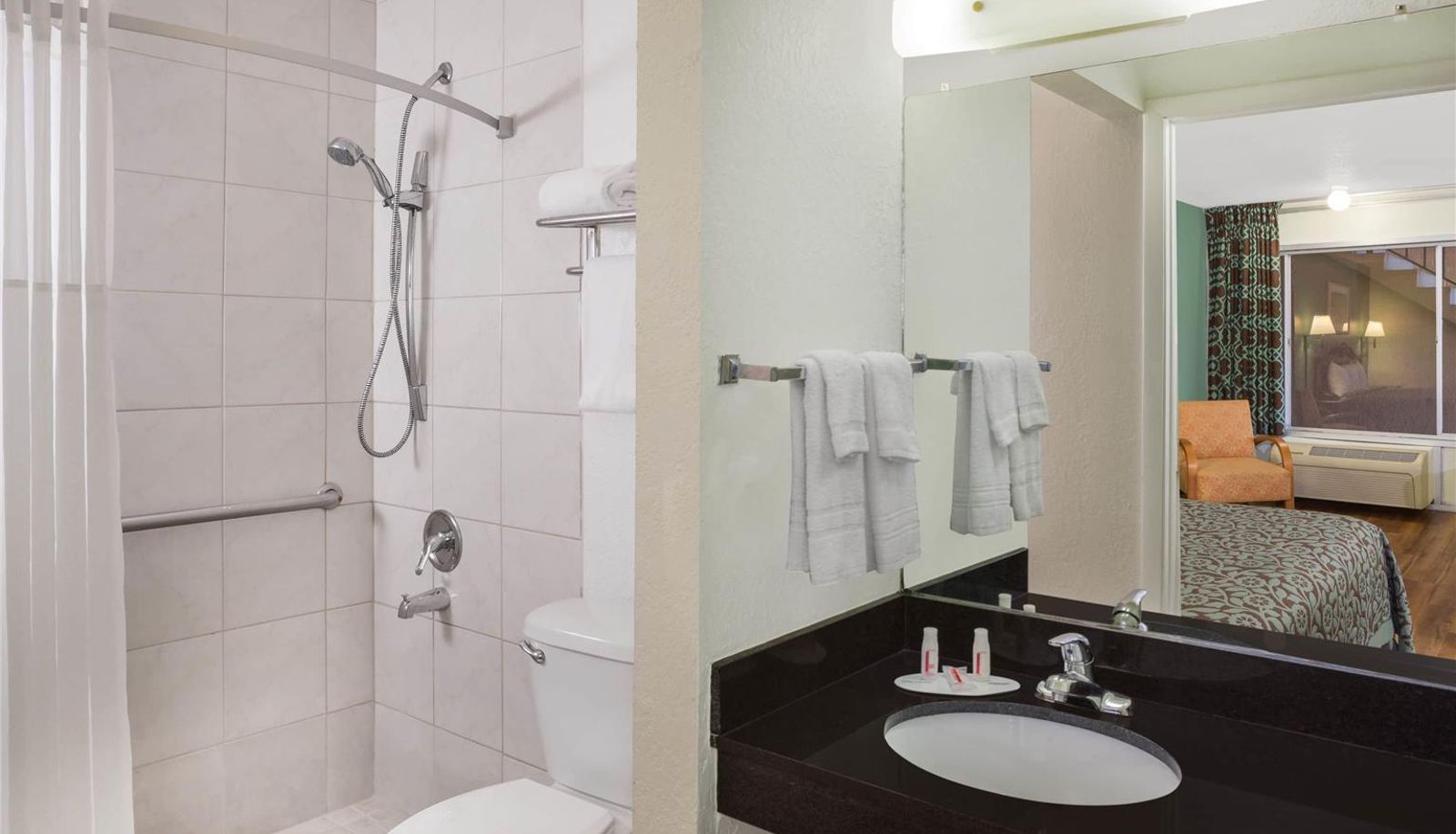 Zimmer - Travelodge by Wyndham Fort Myers North