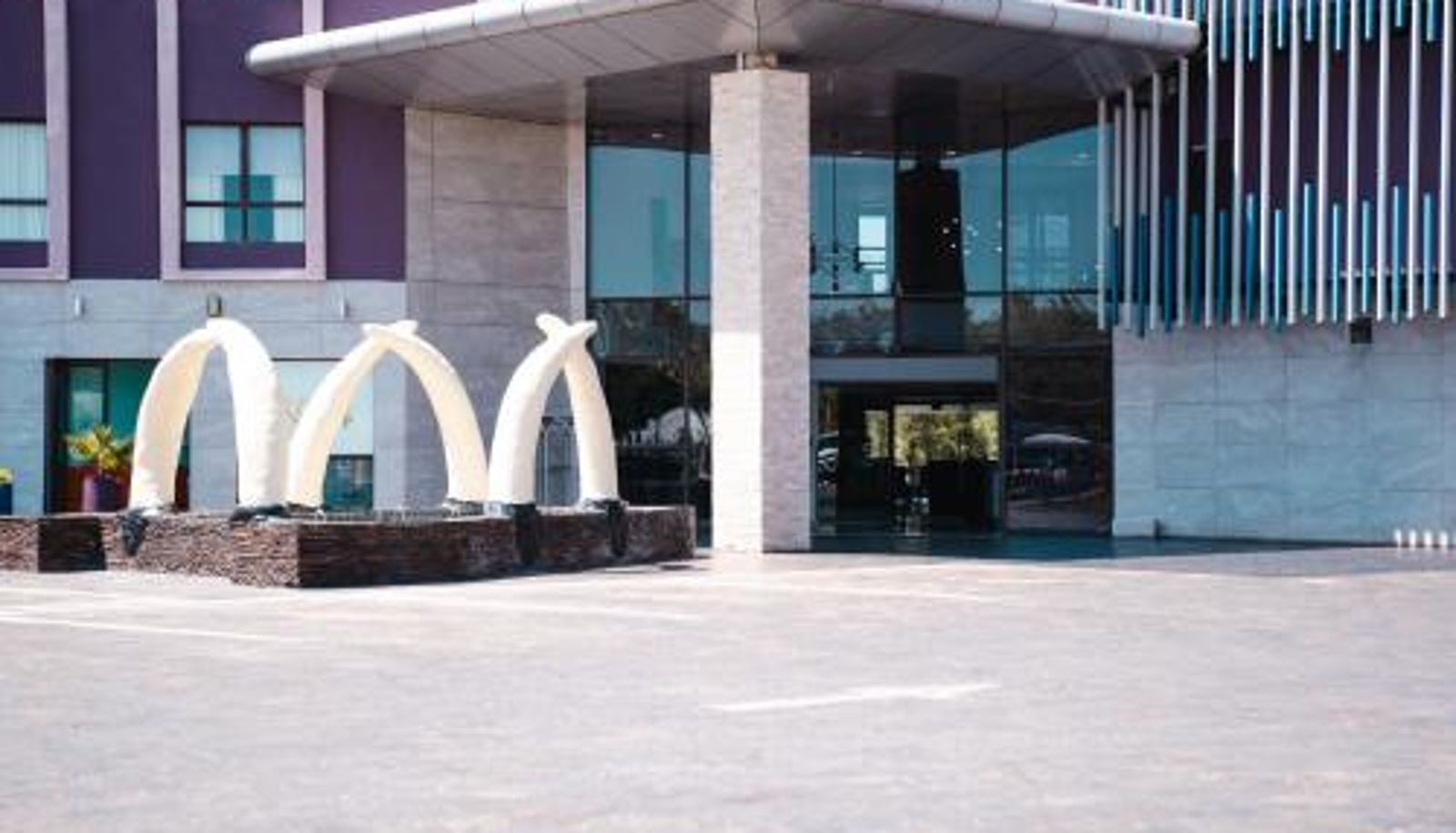 Hotel outdoor area - The Grand Aria Hotel and Conference Centre