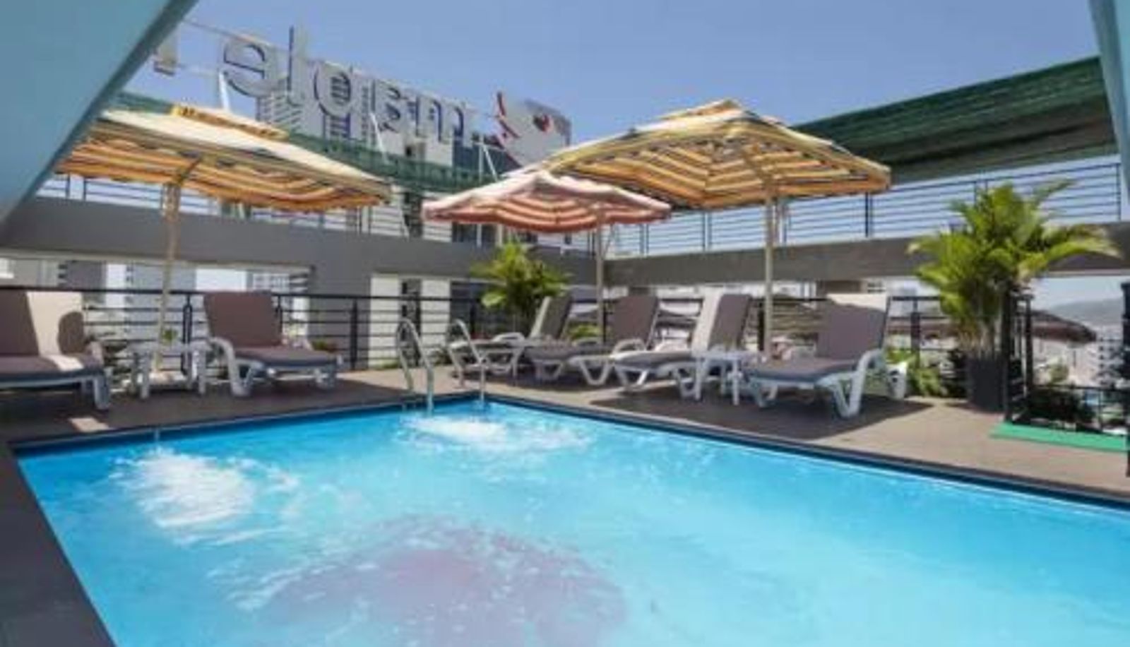 Pool - Maple Leaf Korean Hotel