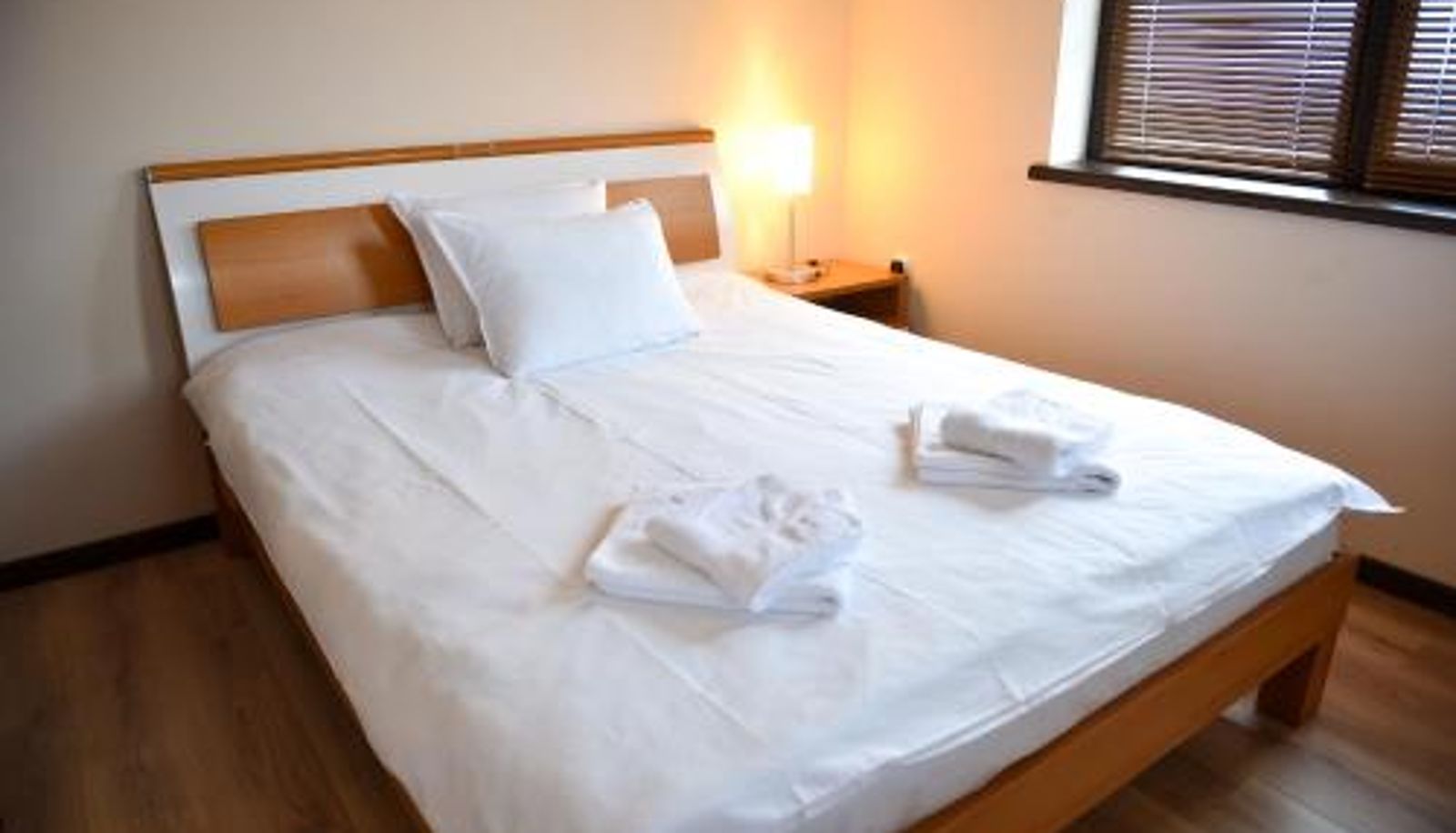 Apartment - Royal Bansko Family Apart Hotel - All Inclusive Light or Half Board & Drinks With Heated Indoor Pool & Jacuzzis