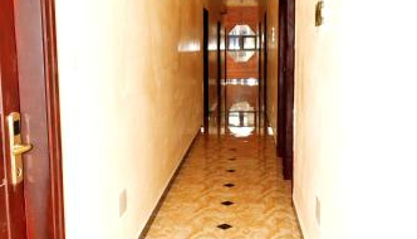 Info - Glory Palace Hotel