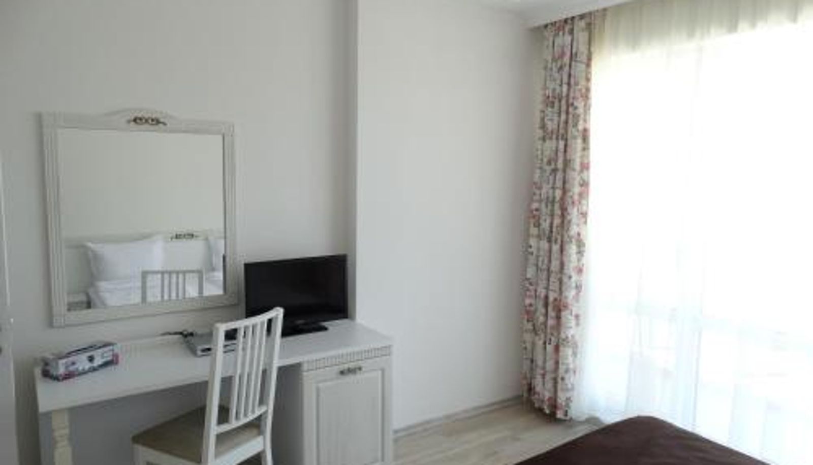 Suite - The Step Family Hotel