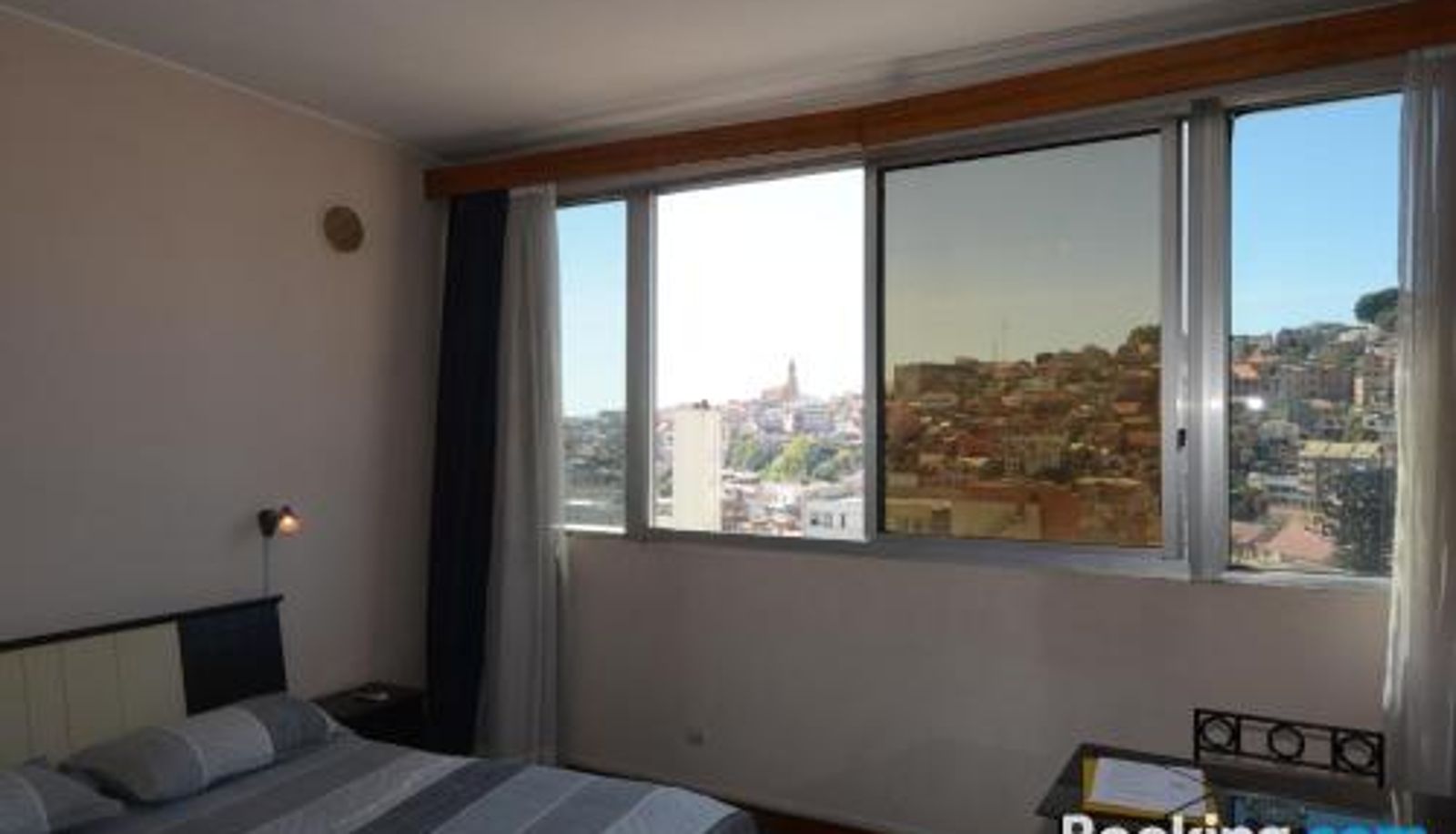 Room - Aina Hôtel
