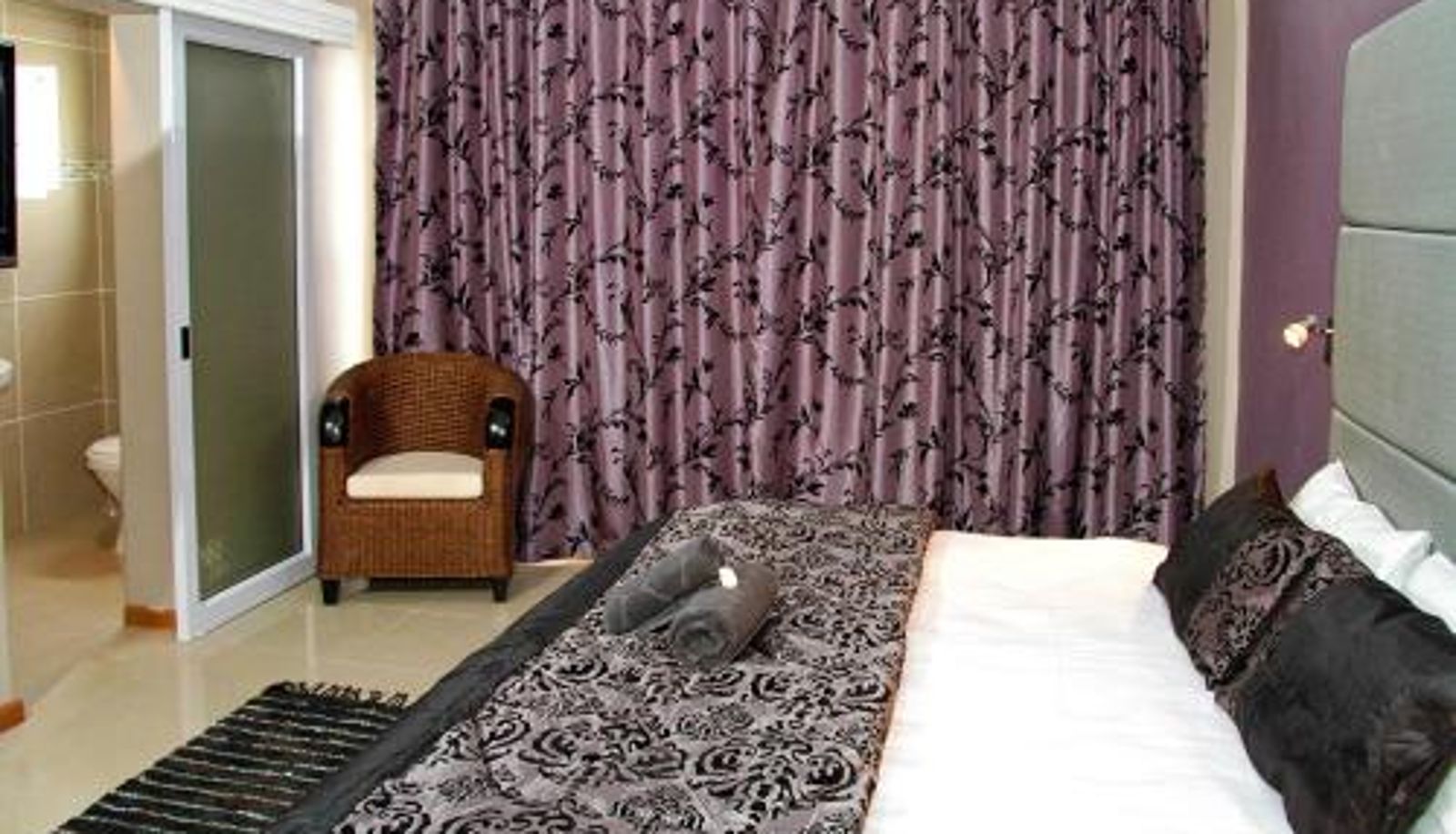 Room - Village Boutique Hotel