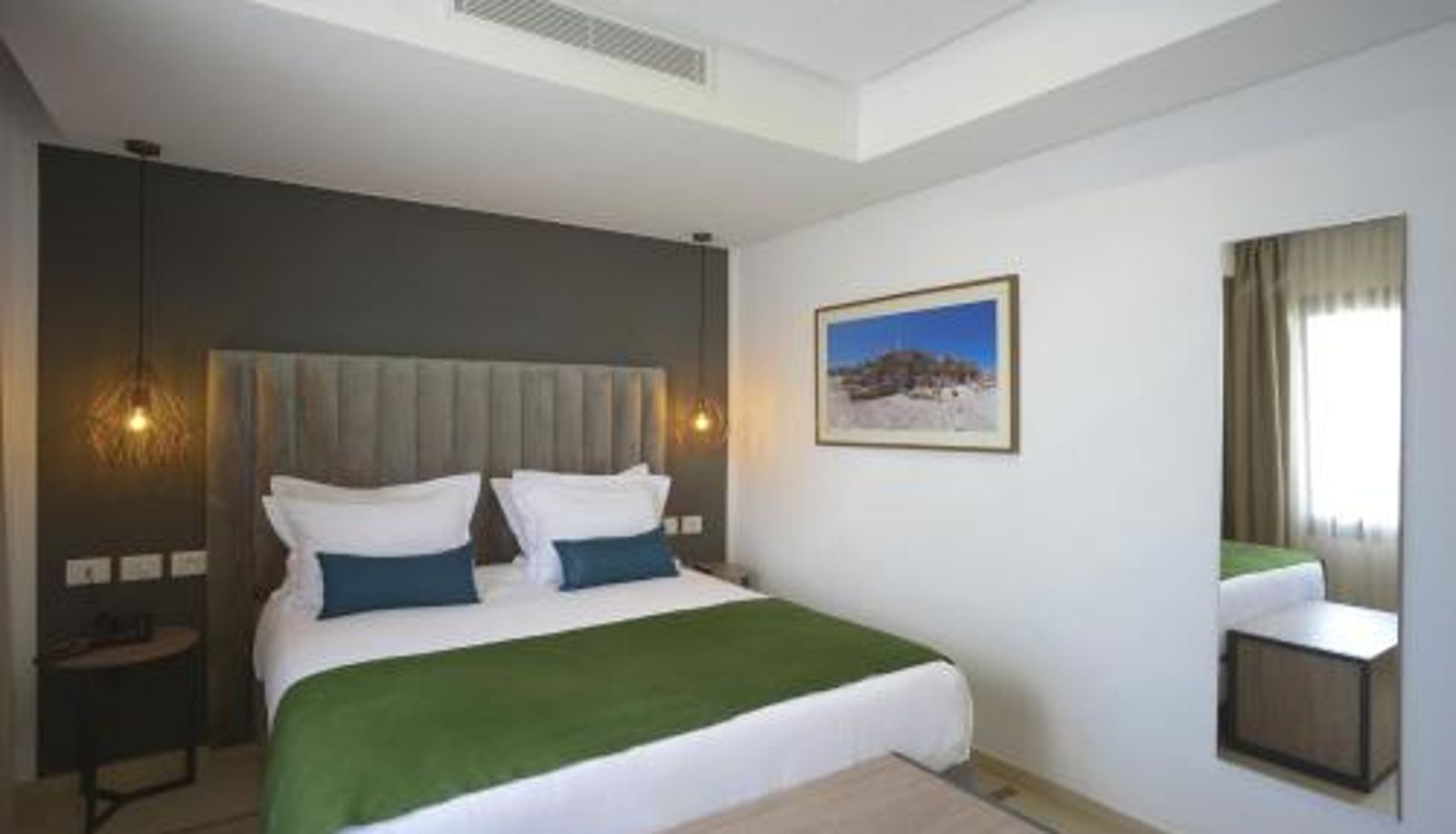Zimmer - MAIA HOTEL SUITES