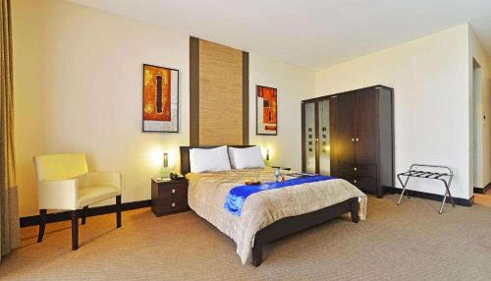 Room - Protea Hotel by Marriott Kampala