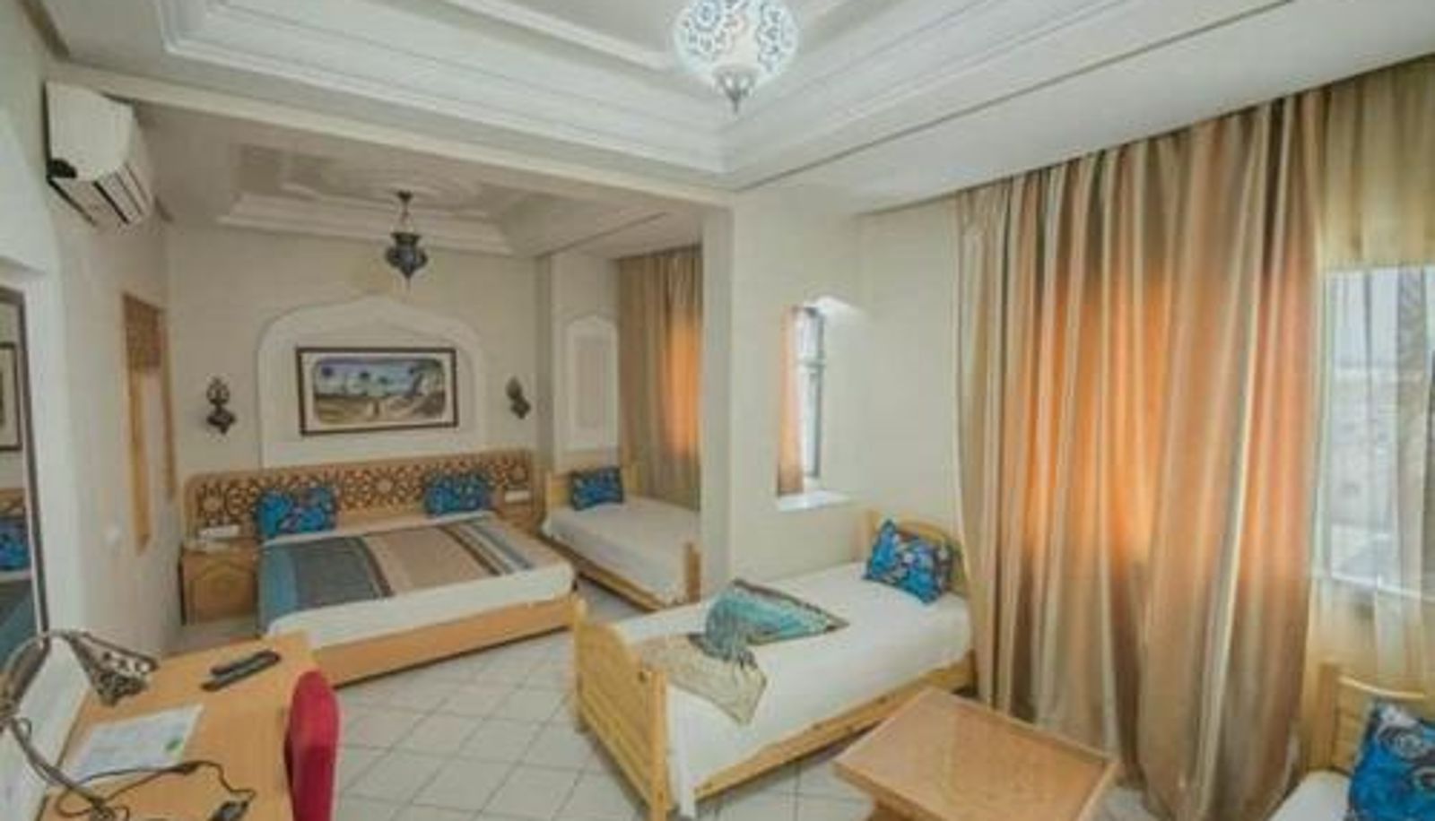 Suite - Saheb Ettabaa Tunis