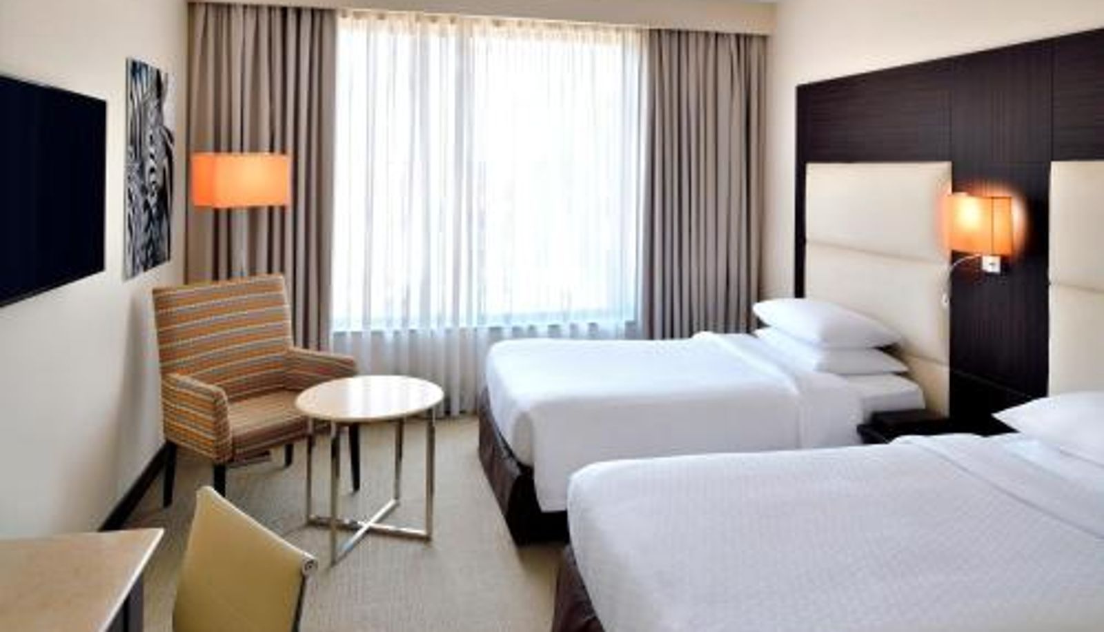 Camera - Four Points By Sheraton Nairobi Hurlingham