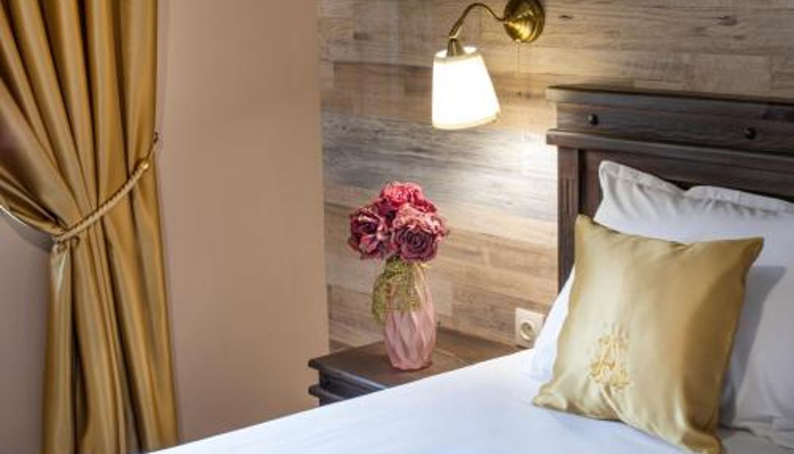 Zimmer - Hotel Antique - free private parking