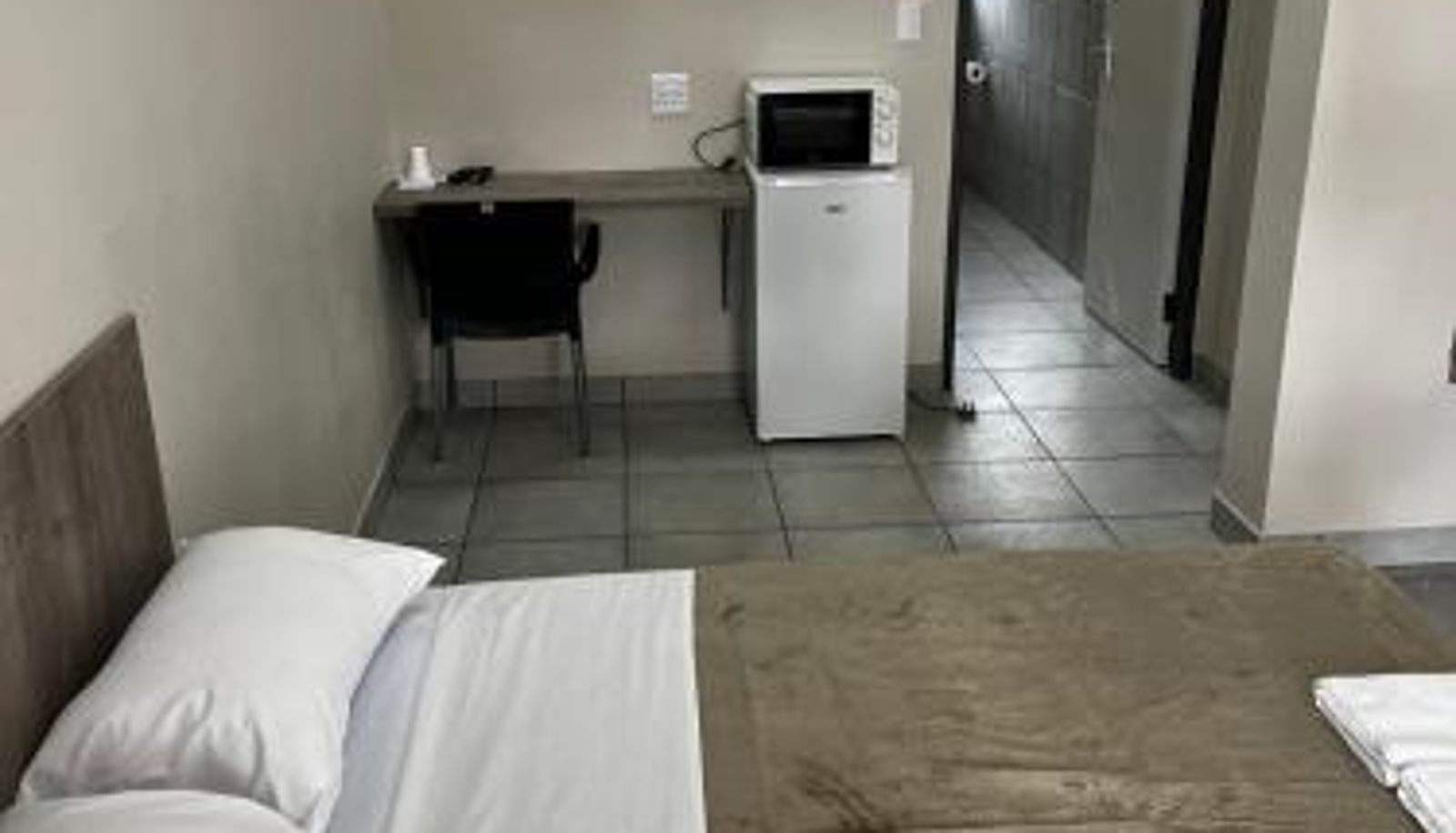 Kamer - Ecomotel Louis Botha