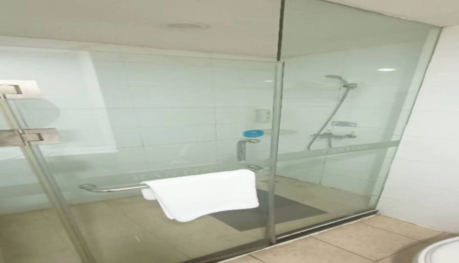 Zimmer - Yilai Beijing jijiamiao Subway Station Hotel (Beijing Yuquanying)