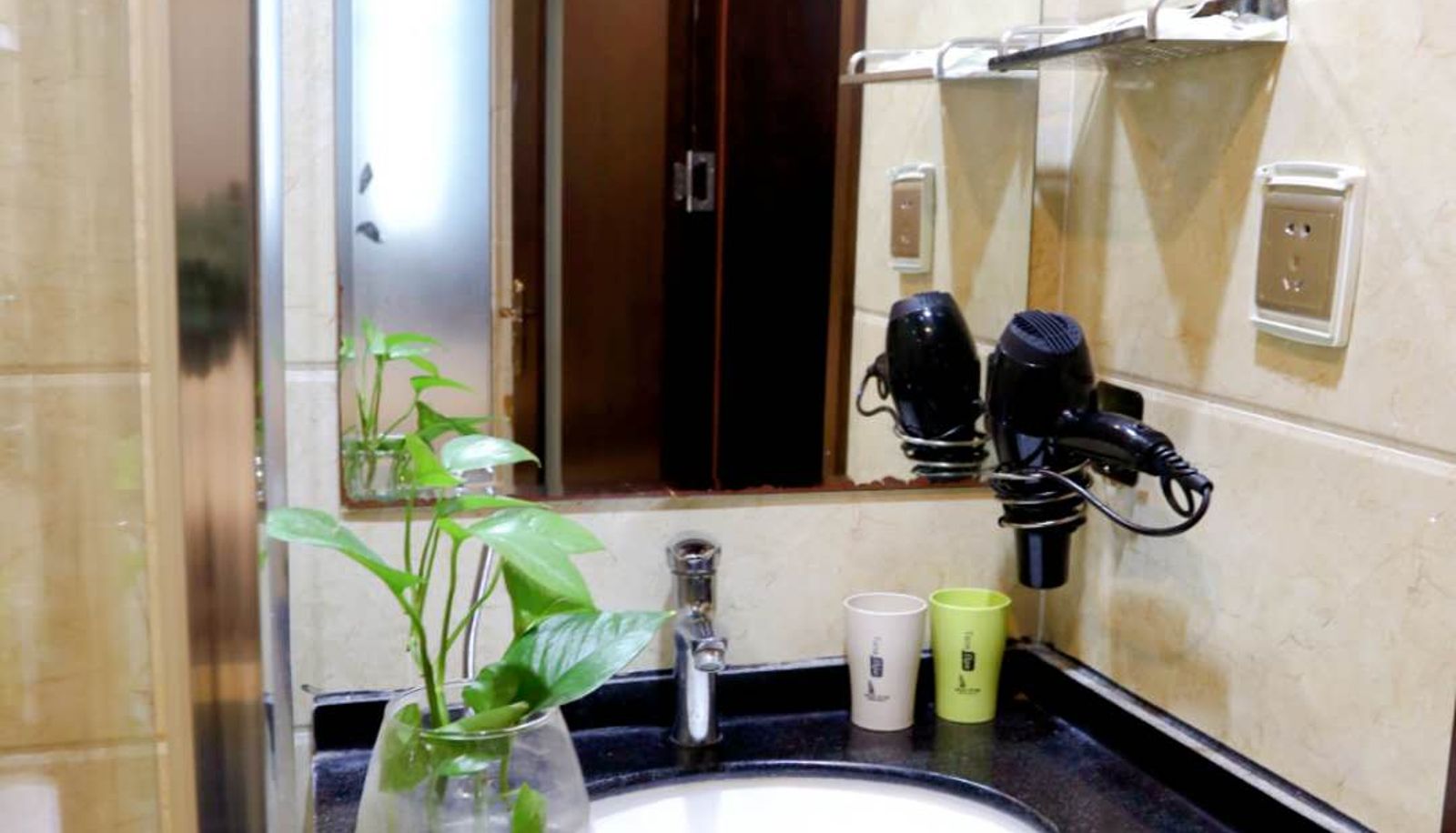 Chambre - Yilai Fuyang West Station City Star Hotel