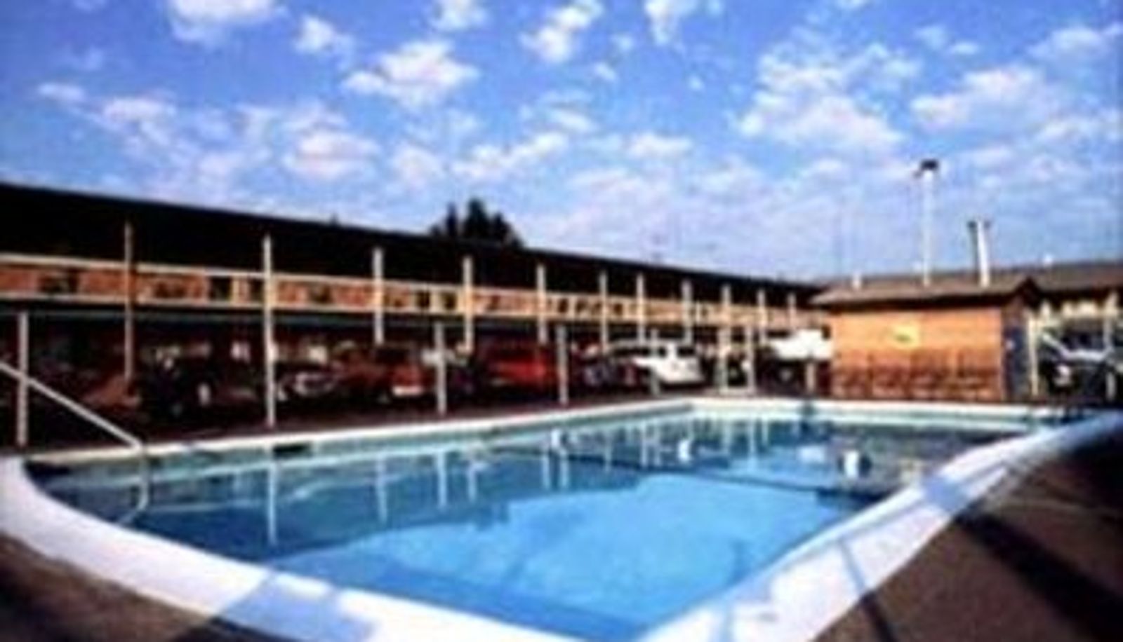 Vista exterior - Motel 6 Salem Expo Center