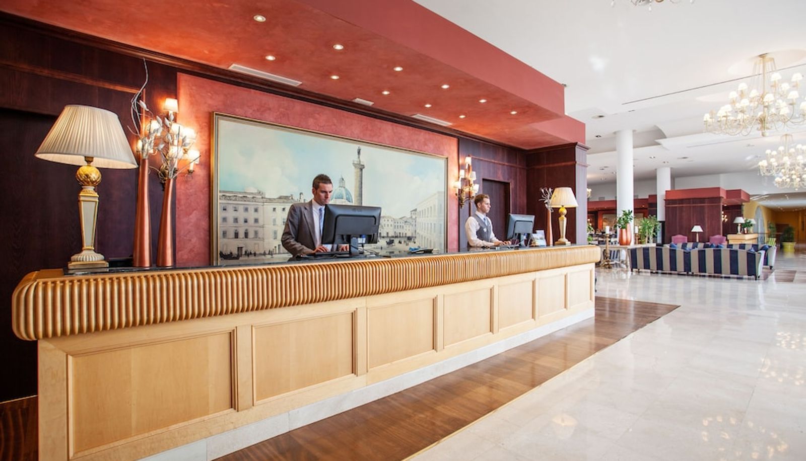 Reception - Grupotel Playa de Palma Suites & Spa