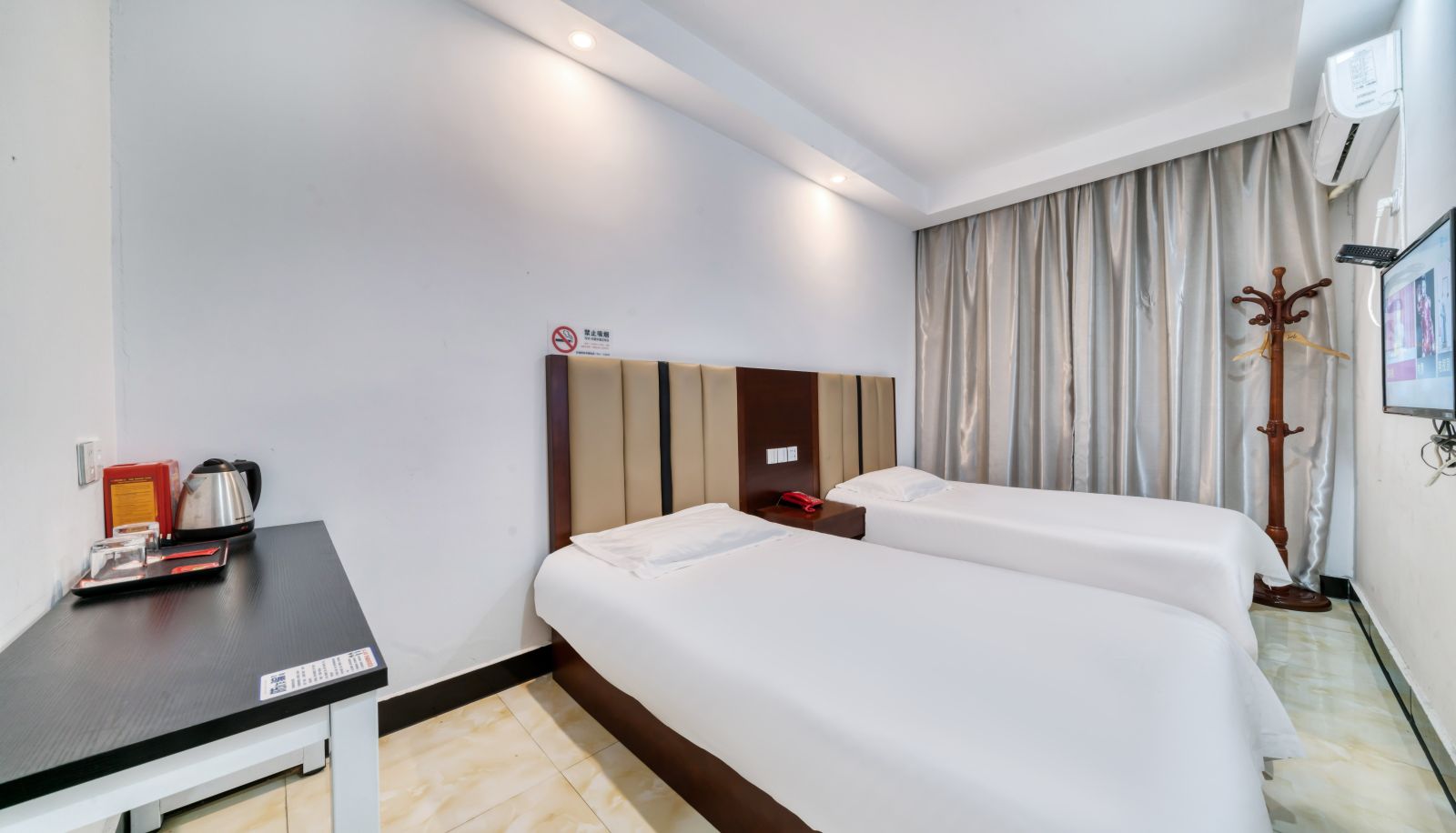 Room - Yilai Hangzhou Qiantang Hezhuang Subway Station Hotel (Hangzhou qiantang hezhuang subway station)