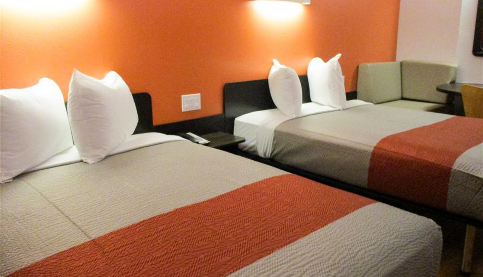 Room - Motel 6 Fort Wort North Saginaw TX