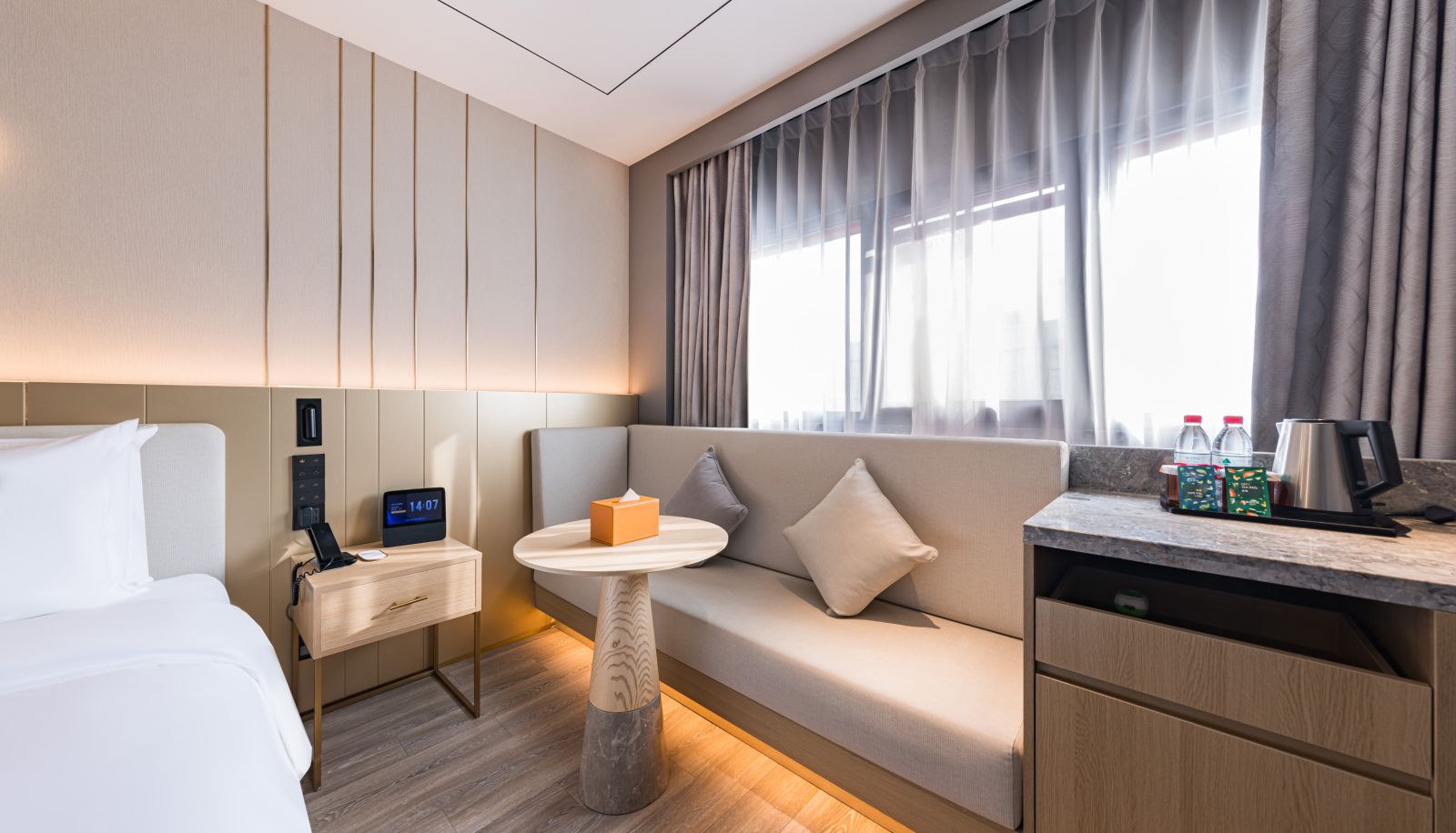 Zimmer - Orange Beijing Yonghegong Hepingli North Street subway station hotel (Beijing Lama Temple Beijing Heping Li North Street subway station)