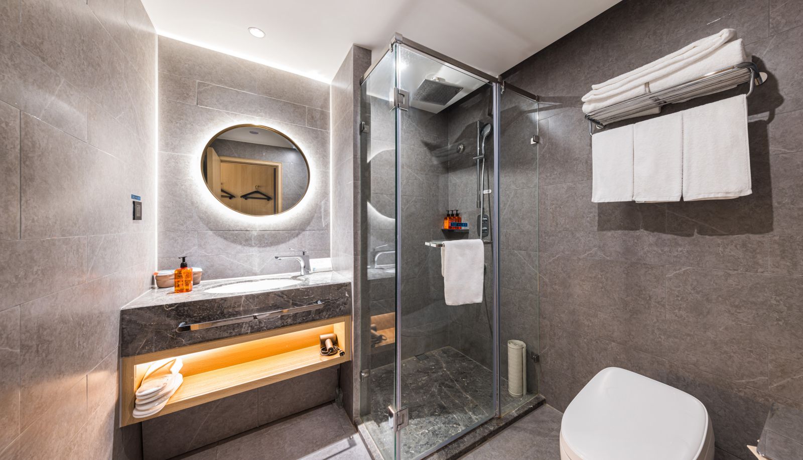Zimmer - Orange Beijing Yonghegong Hepingli North Street subway station hotel (Beijing Lama Temple Beijing Heping Li North Street subway station)